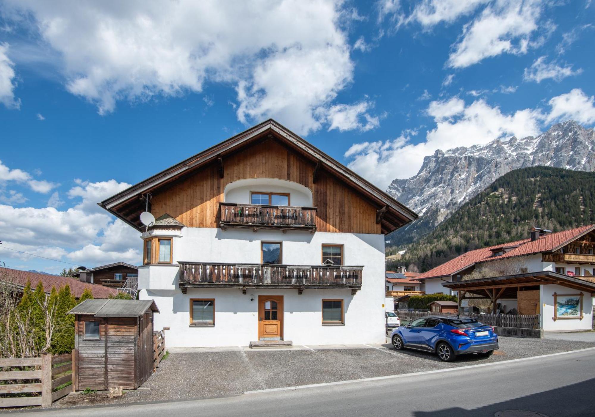 Apartmenthaus Achener Hof *